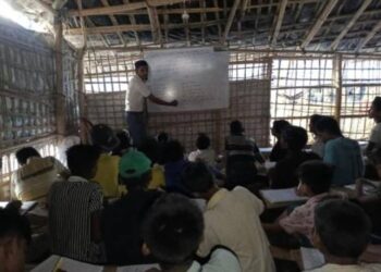Community schools offer hope for Rohingya refugee children as US aid cuts hit education