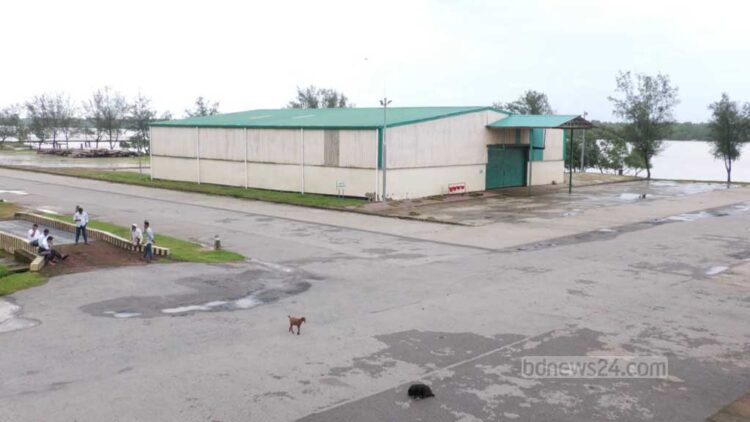 Imports, exports halted at Teknaf port for 3 months, goods rotting in storage