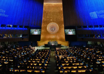 Bangladesh calls for urgent action to prevent ‘catastrophic’ Rohingya aid crisis