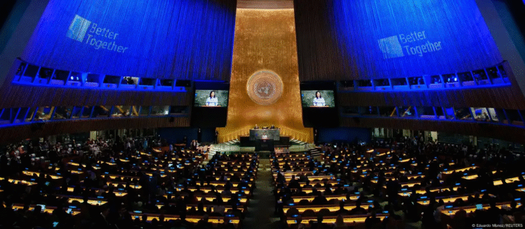 Bangladesh calls for urgent action to prevent ‘catastrophic’ Rohingya aid crisis